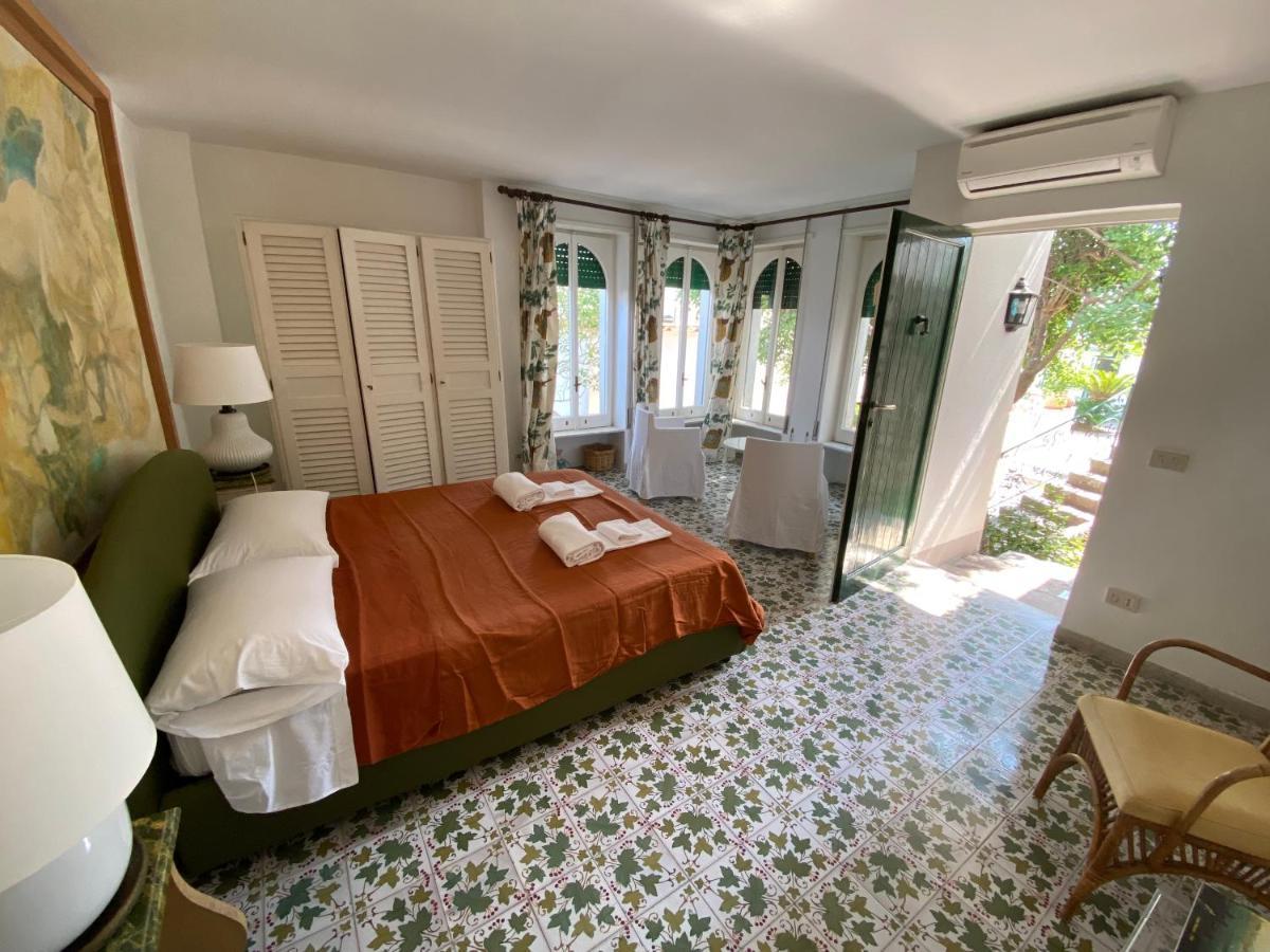 Charming Villa Capri Eksteriør bilde