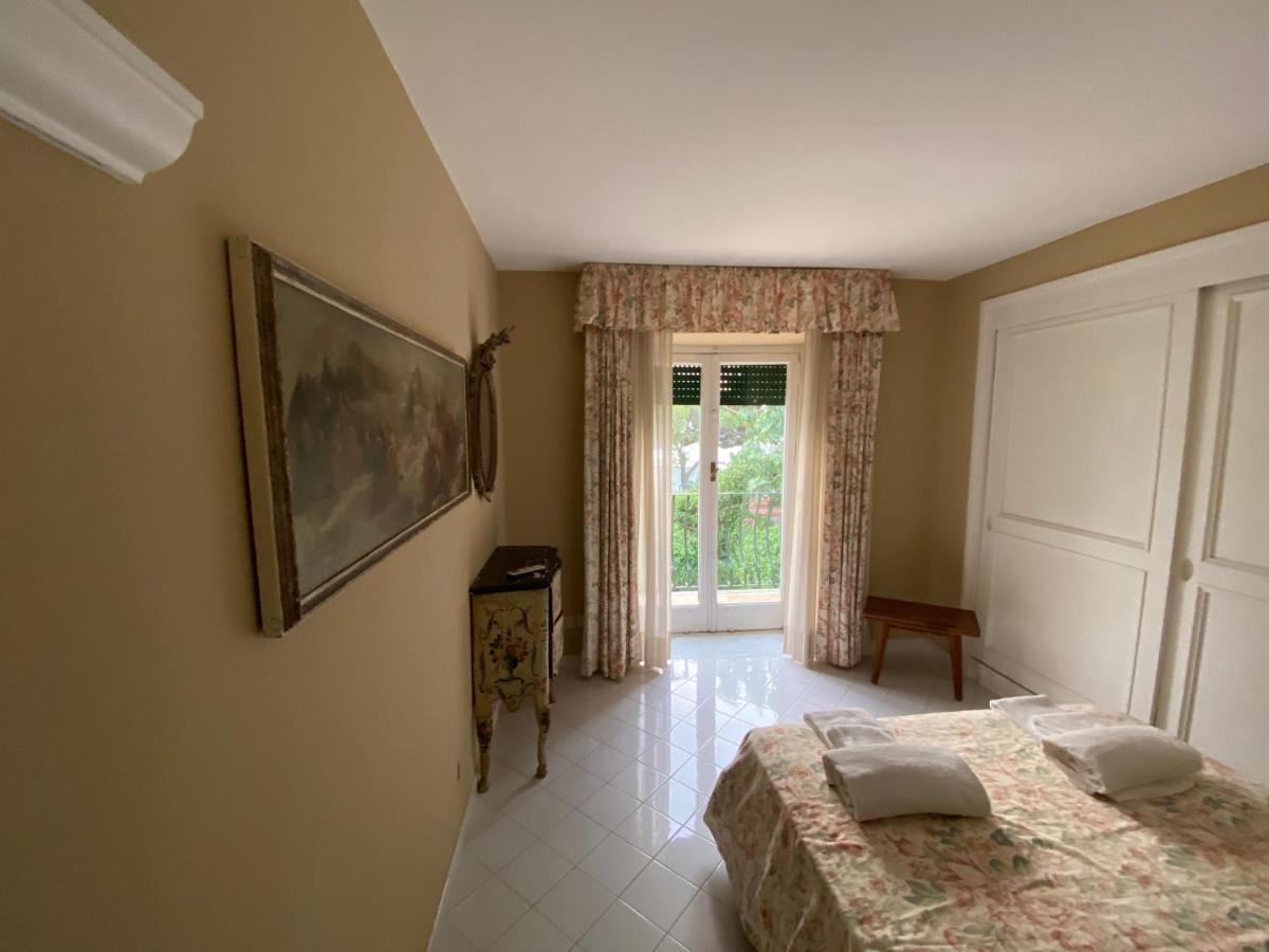 Charming Villa Capri Eksteriør bilde